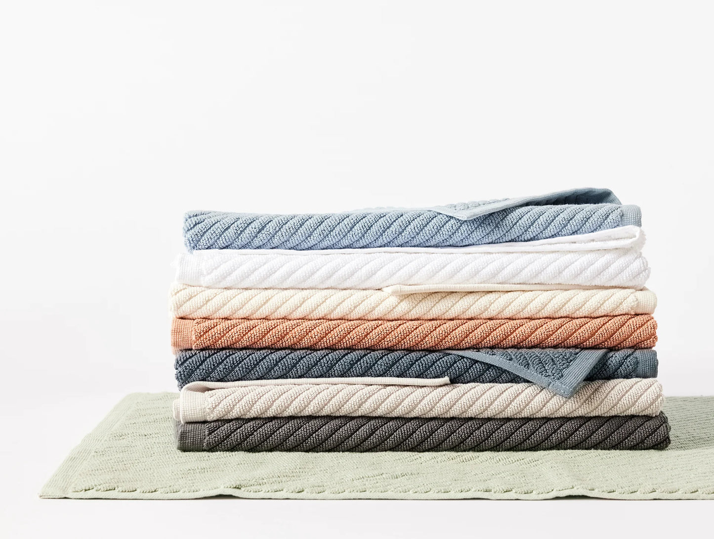 Air Weight Organic Towels & Bath Mats