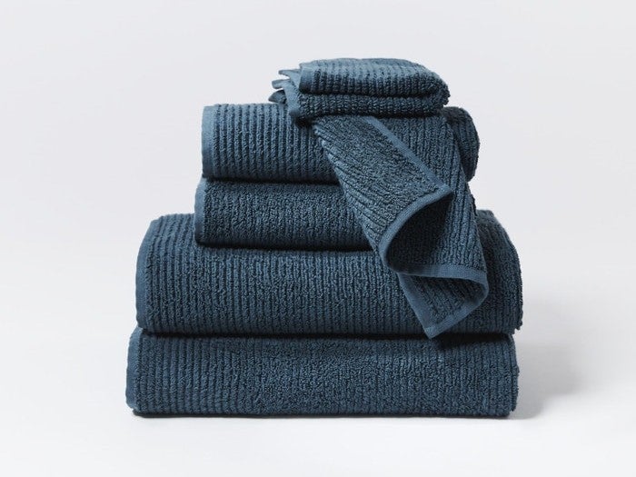 Coyuchi Bath Sheet Deep Ocean Temescal Organic Towels & Bath Mat
