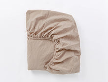 Load image into Gallery viewer, Organic Crinkled Percale Fitted Sheet