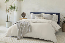 Load image into Gallery viewer, Cloud Soft Organic Sateen Sheet Set