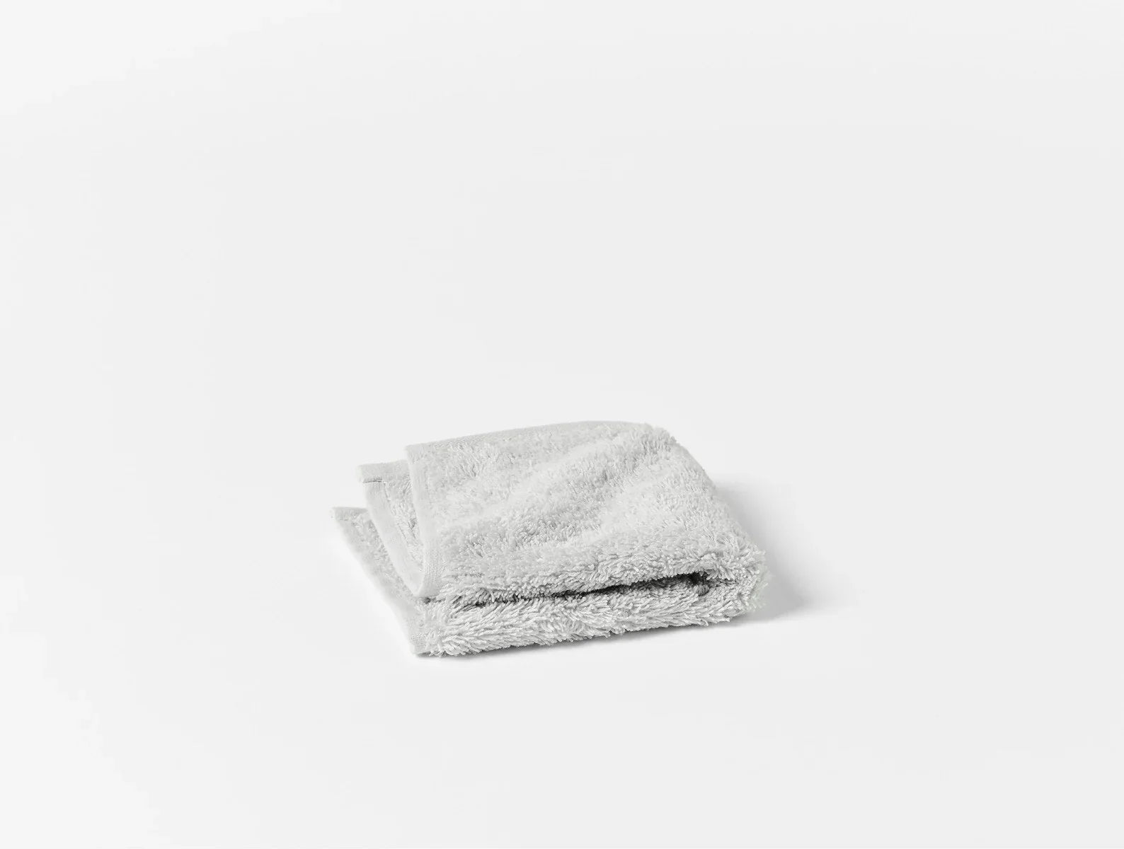 Coyuchi Wash Cloth Fog Cloud Loom Organic Towels & Bath Mat