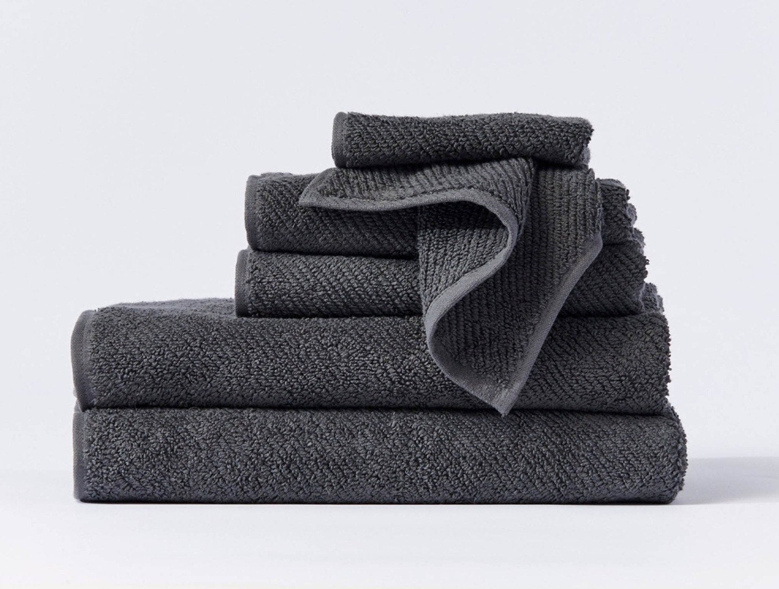 Coyuchi Shadow Air Weight Organic Towels & Bath Mats