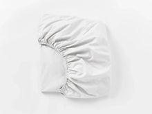 Load image into Gallery viewer, 300 TC Organic Percale Fitted Sheet