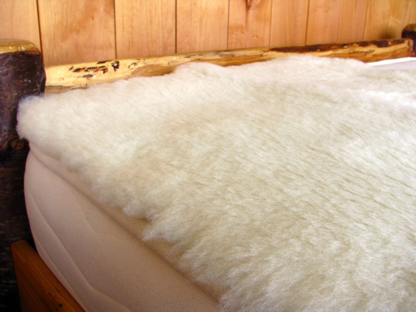 Holy Lamb Organics Happy Lamb Fleece